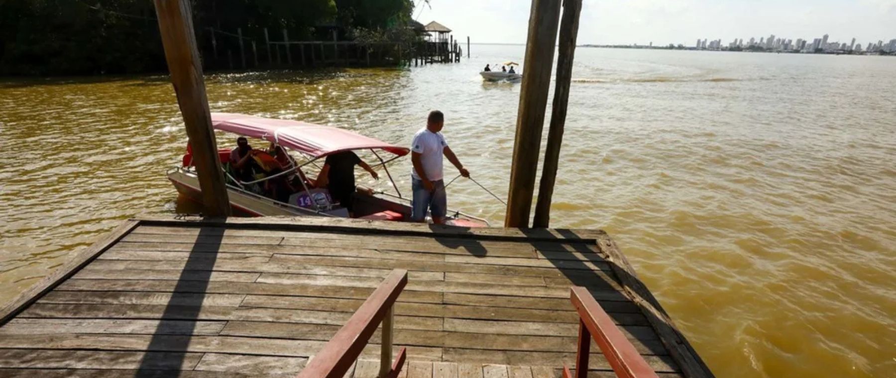 Barco no Combu